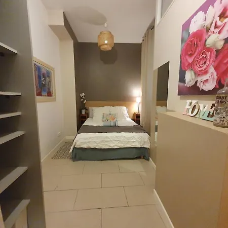 Apartment 3 Gem In Old Town