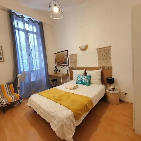 3 Gem In Old Town Appartement